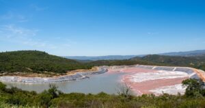 Bahia alcança 98% de digitalização na mineração, mas registra 39 casos de extração mineral ilegal nos últimos anos