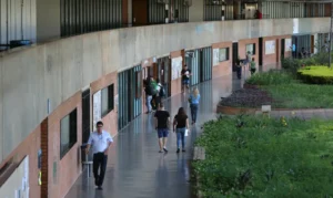 87% das universidades brasileiras desabam em ranking global