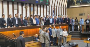 AL-BA aprova a Lei diretrizes do orçamento de 2027 e entra em recesso