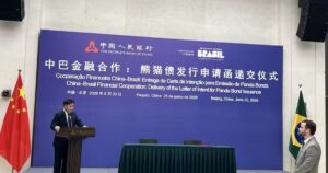 Brasil assina carta de intenções para emitir títulos soberanos na China e Fazenda nega pressão dos EUA