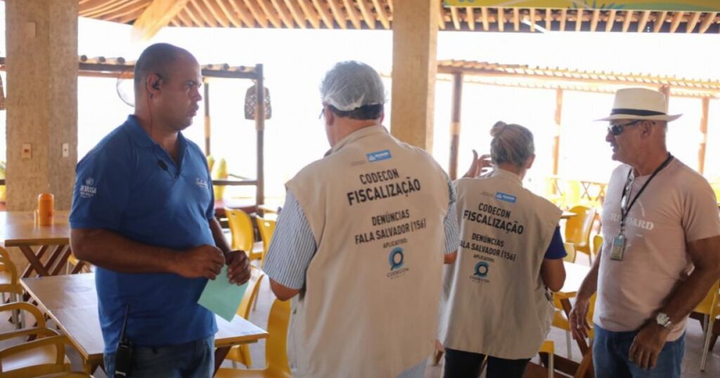 Codecon realiza Operação Copa e fiscaliza bares que vão transmitir jogos em Salvador