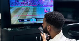 Duplamente/Bahia Notícias: TV aberta lidera audiência da Copa em Salvador, mas CazéTV avança entre jovens, aponta pesquisa
