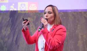 Fila do INSS cai a menor patamar desde 2024, e nova presidente vê redução gradual nos próximos meses