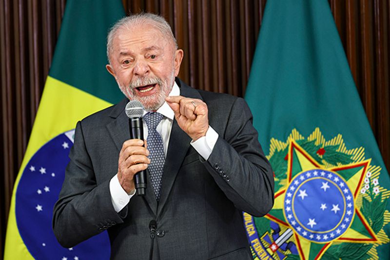 Governo Lula diz que nova ameaça de tarifa dos EUA é protecionista e fala em reciprocidade