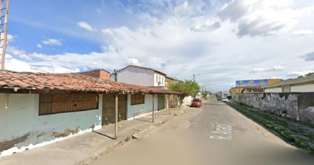 Homem em situação de rua morre após agressão em Feira de Santana