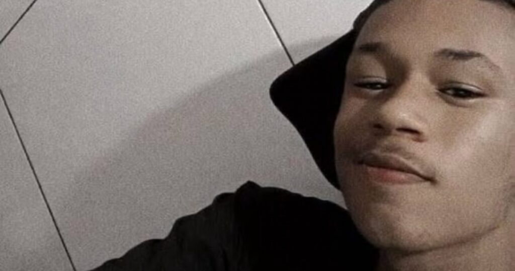 Jovem de 22 anos é executado a tiros em via pública de Jequié