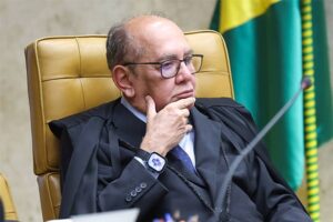 Juristas veem violação da Lei da Magistratura em críticas de Gilmar a colegas e ao caso Master