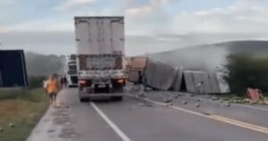 Número de mortos em acidente na BR-116 sobe para 16 após atualização da PRF