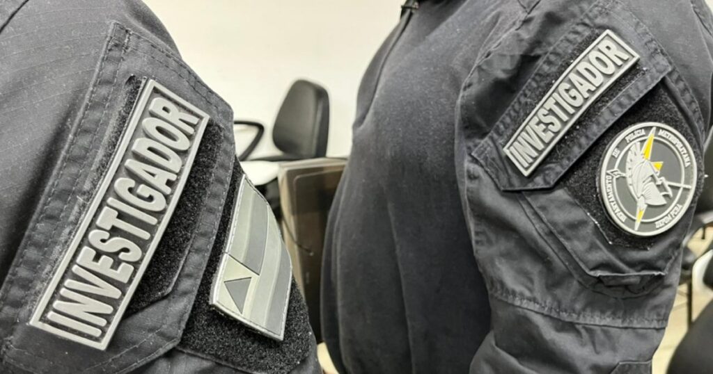 Operação mira em grupo que extorquia vítimas em apps de namoro em Salvador