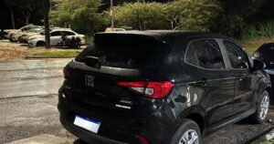 PM prende suspeito de atacar ônibus com torcedores do Vitória em Itapuã