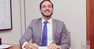 Pai de Uldurico Júnior afirma que vai acatar decisão da Justiça e comenta situação de filho