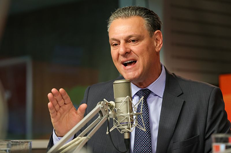 Senador afirma que Planalto evitará embargo da UE sobre carne brasileira