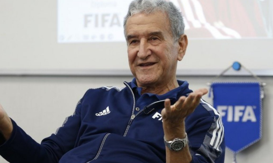 Técnico do tetra, Carlos Alberto Parreira é internado no Rio de Janeiro
