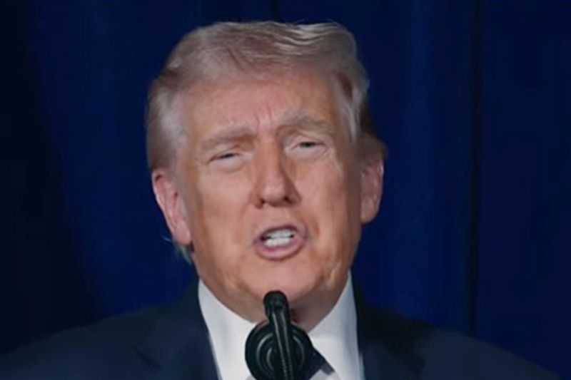 Trump fala com Putin e pede fim das hostilidades com a Ucrânia