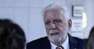 Wagner indica foco em “provar inocência” e nas eleições de Lula e na Bahia como motivo para deixar liderança do governo