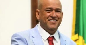 Preso, Binho Galinha pode indicar nome alternativo caso não dispute reeleição na AL-BA; ideia seria eleger familiar