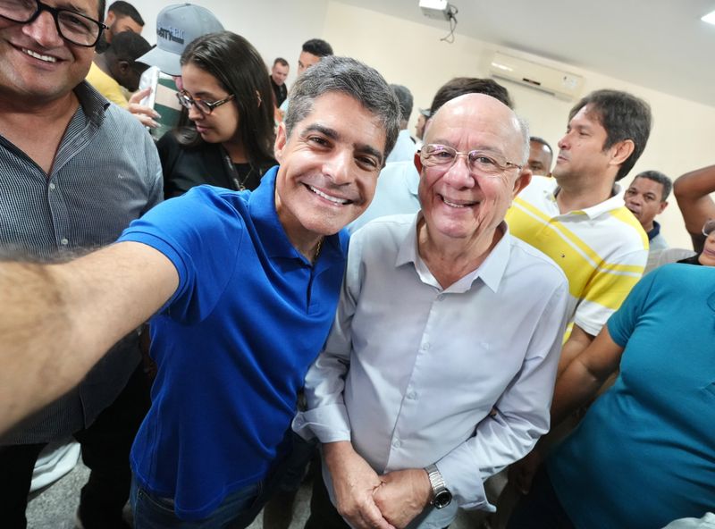 ACM Neto, Zé Cocá, Coronel e João Roma participam de celebrações religiosas em homenagem ao aniversário de Zé Ronaldo