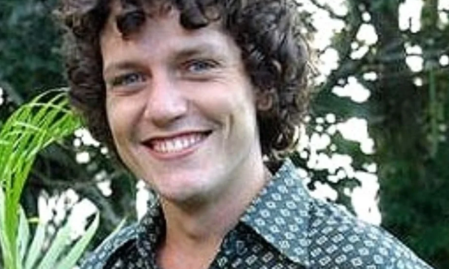 Ator Edward Boggiss, de ‘Malhação’ e ‘Sandy & Junior’, morre aos 49 anos no Rio