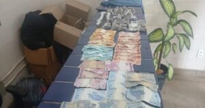 Denúncia anônima leva PM a desarticular ponto de tráfico de drogas em Brumado