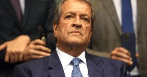 Emendas de quase R$25 milhões de Valdemar Costa Neto estão em lista de investigação da PF