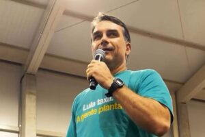 Empresários brasileiros temem 'efeito Flávio' em audiência nos EUA sobre tarifaço