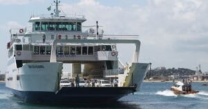 Multada por falta de higiene no serviço, Internacional Travessias suspende operação de dois ferries para manutenção