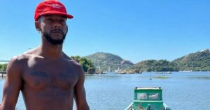 Policiais denunciados pela morte de guia turístico em Caraíva são afastados das funções