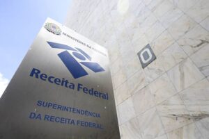 Receita libera consulta a lote especial de cashback do IR nesta quarta