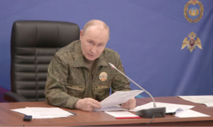 Rússia promete forte retaliação após Ucrânia bombardear terminal petrolífero em São Petersburgo