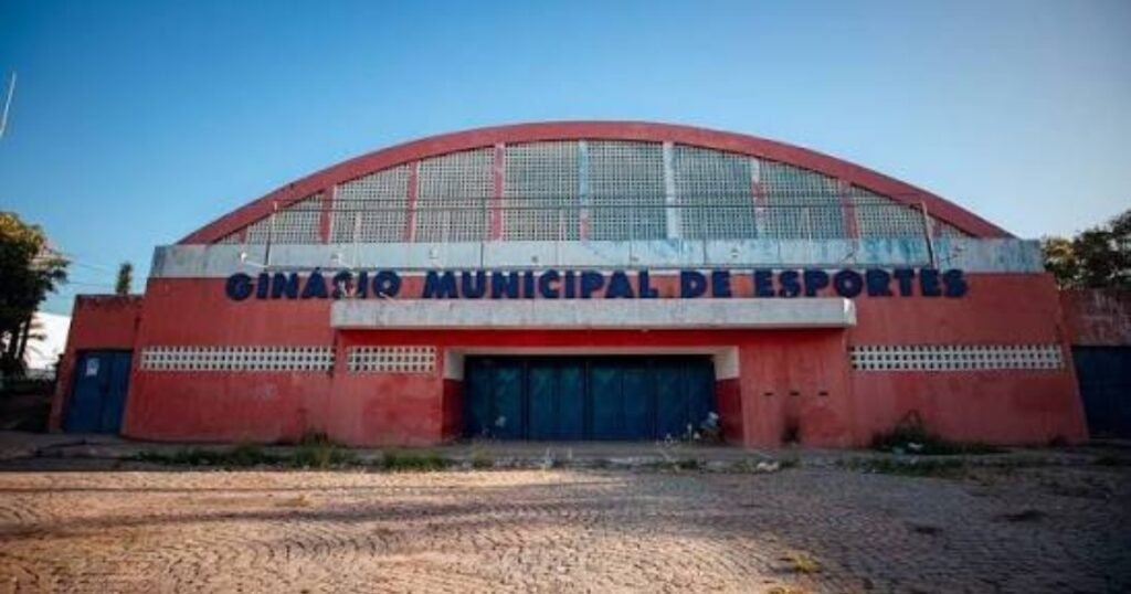 Sudesb abre licitação para reformar Ginásio de Esportes de Lauro de Freitas; saiba detalhes