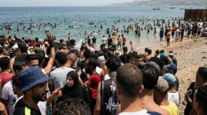 Espanha mobiliza Exército para conter crise migratória em Ceuta