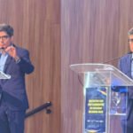 ACM Neto critica...