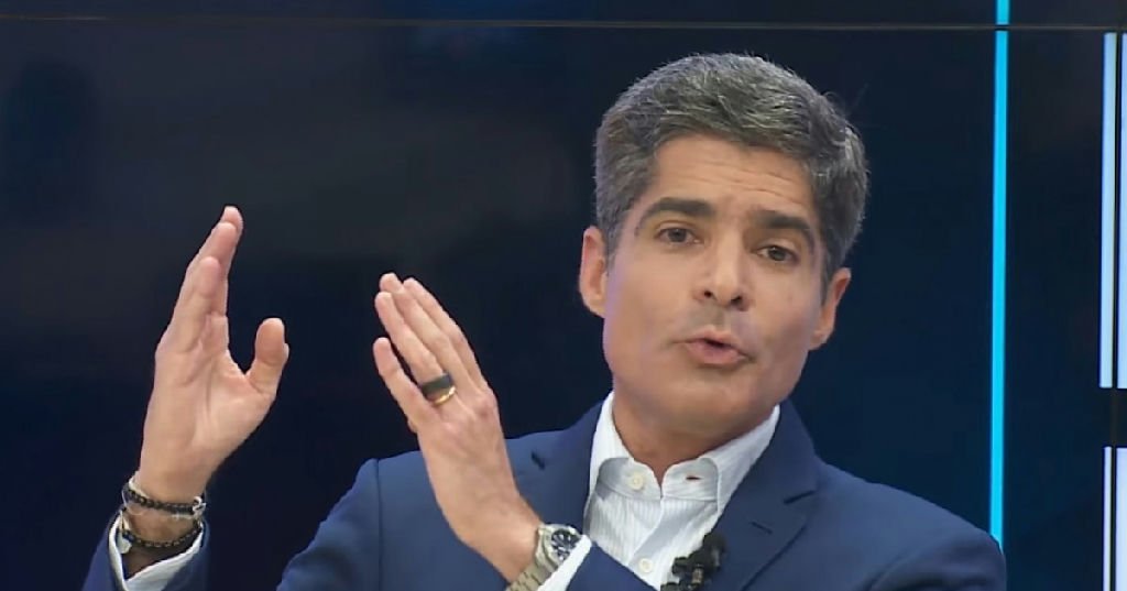 ACM Neto rejeita privatização da Embasa e propõe concessões para infraestrutura na Bahia