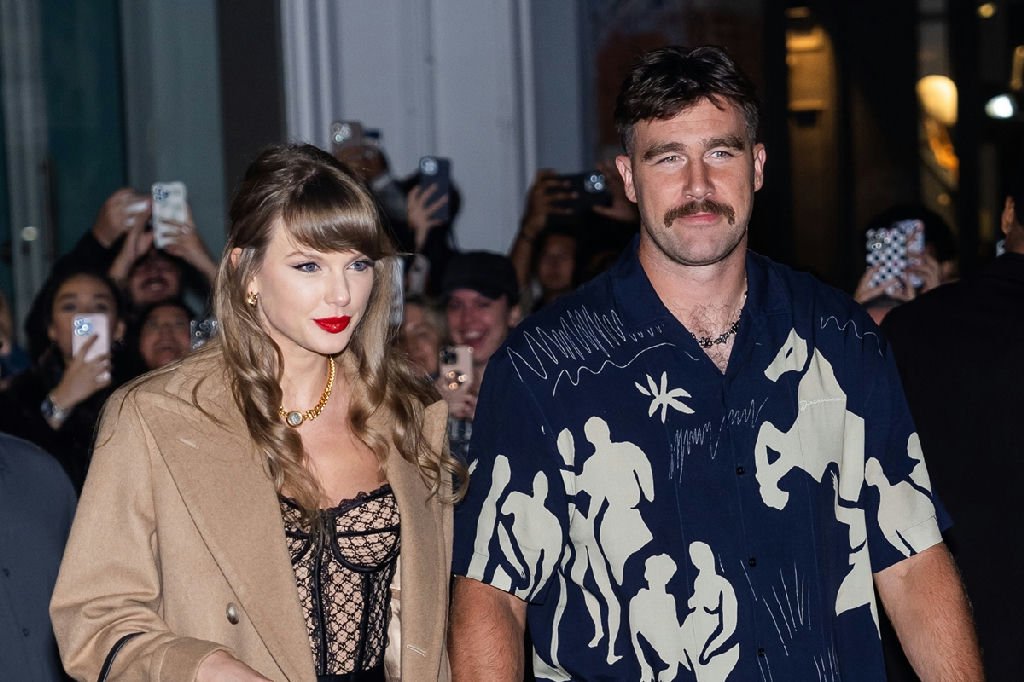 Adam Scott expõe detalhes da cerimônia íntima de Taylor Swift e Travis Kelce no Madison Square Garden