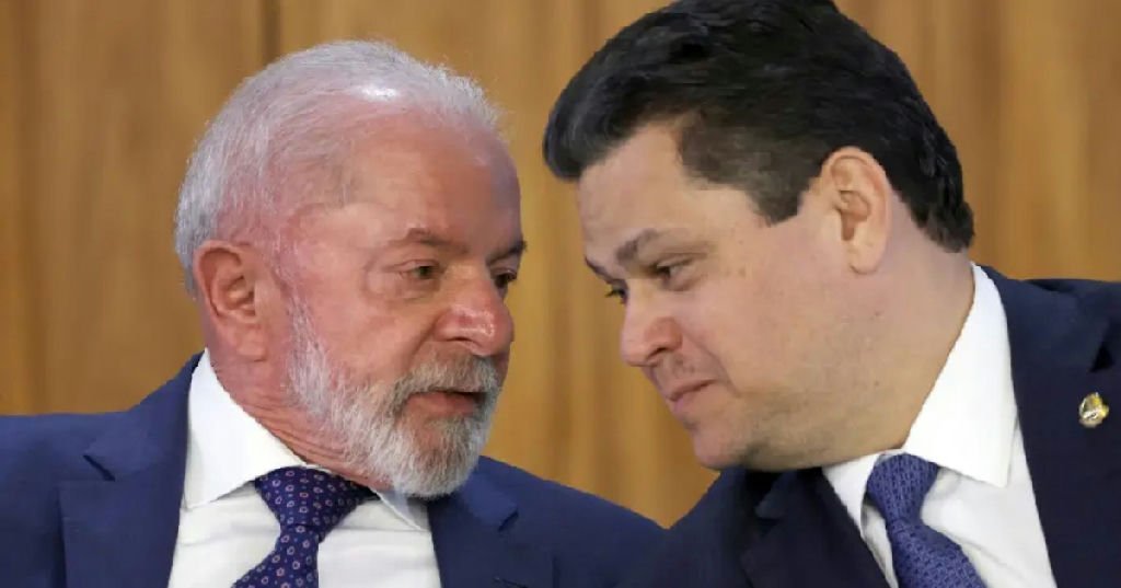 Alcolumbre prioriza PEC do fim da escala 6x1 no Senado após se reaproximar de Lula