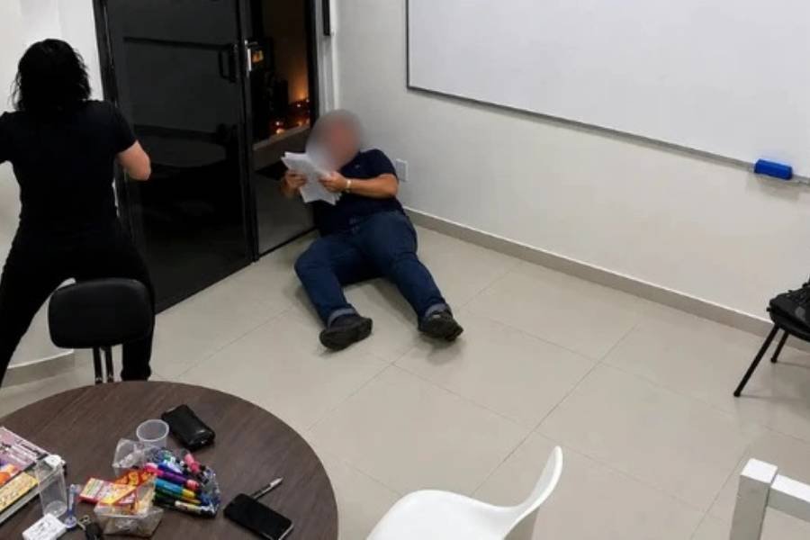 Aluno de 15 anos esfaqueia professor de 23 anos nove vezes após receber nota baixa em Manaus
