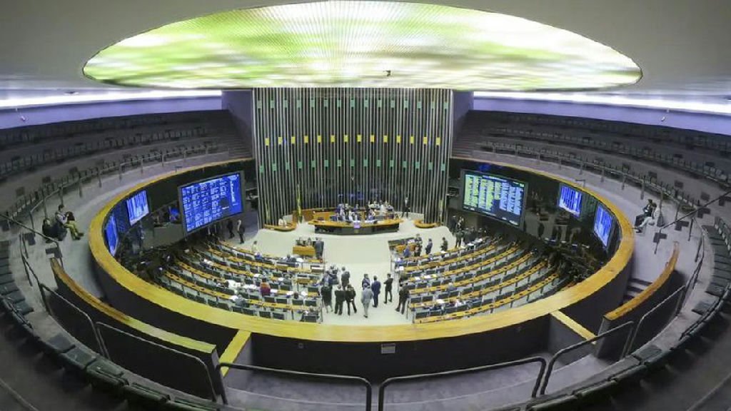Bancada baiana na Câmara mantém quase a totalidade de seus nomes para 2026