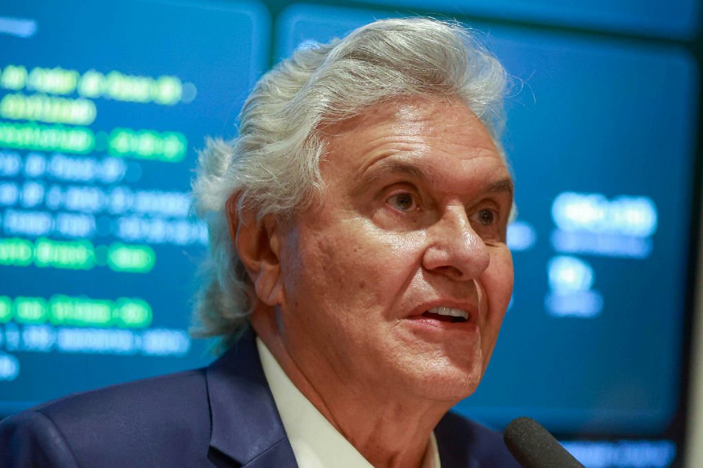 Caiado critica gestão federal e classifica governo Lula como de ladrões