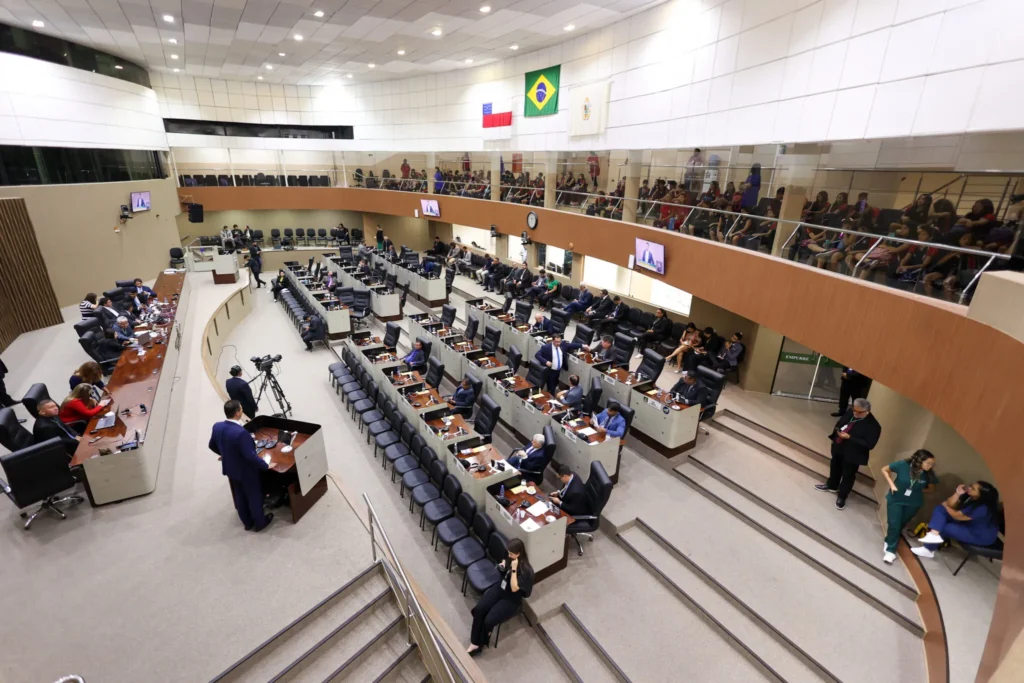 Câmara de Manaus avalia criação do Dia Municipal dos Legendários