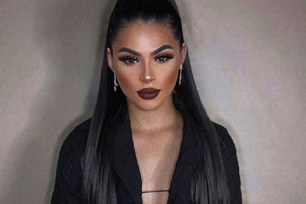 Candidata do PL omite escolaridade real e declara ensino superior falso ao TSE