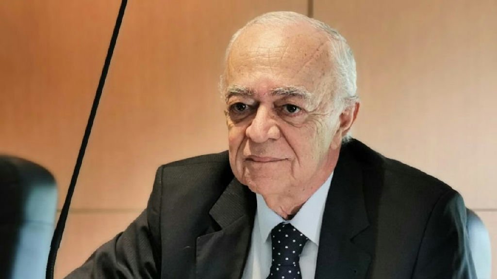 Com 49 anos de serviço na Bahia, morre aos 78 o ex-presidente do Tcm-ba José Alfredo Rocha Dias