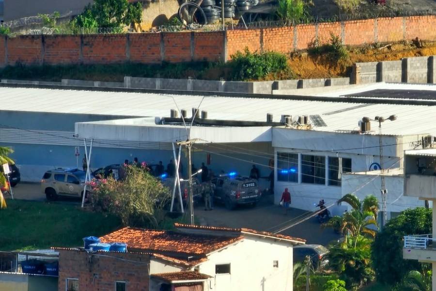 Confronto em Mutuípe resulta na morte de líder de facção e policial ferido