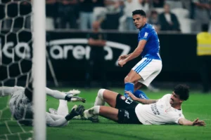 Cruzeiro supera o Corinthians em São Paulo e consolida ascensão no Brasileirão