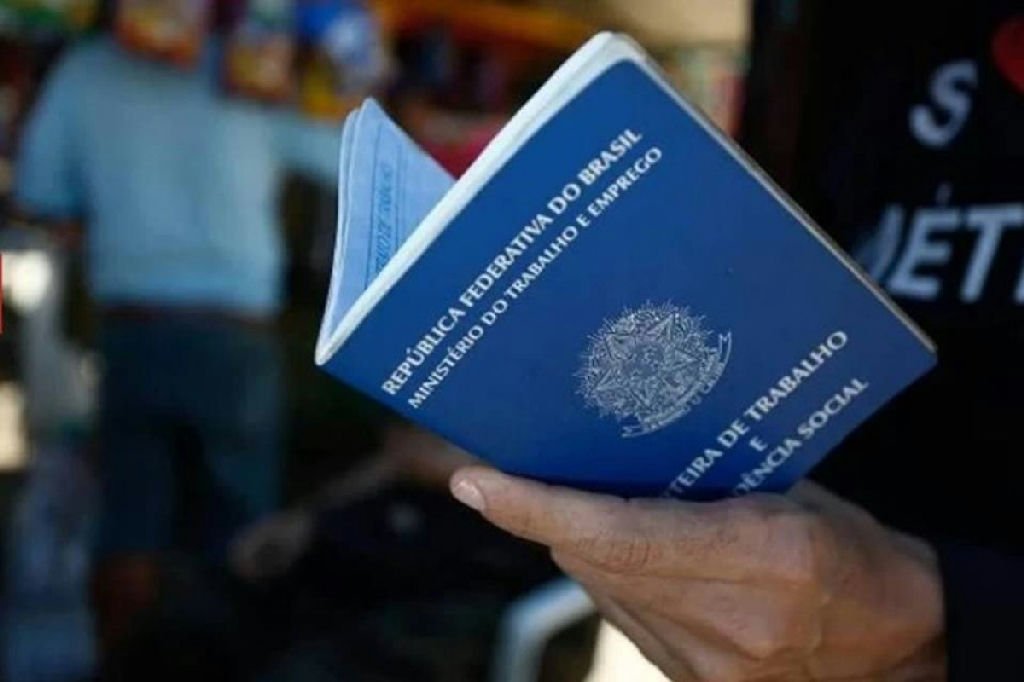 Distrito Federal oferece mais de mil vagas de emprego com salários de até R$ 3,6 mil