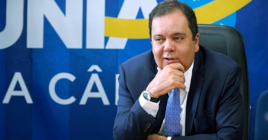 Elmar Nascimento registra aumento expressivo de patrimônio e erro na autodeclaração de raça