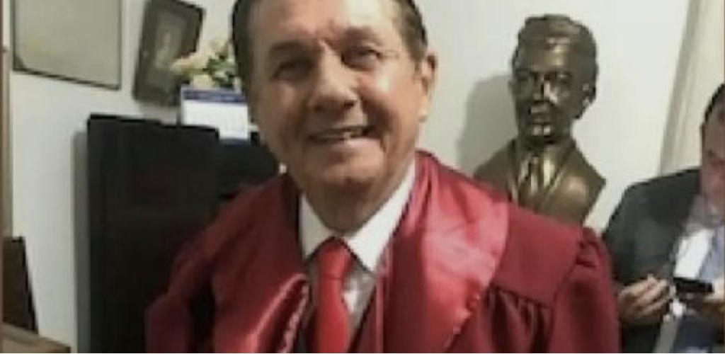 Falece o jurista e acadêmico José Antônio César Santos na Bahia