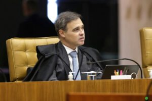 Gabinete de André Mendonça refuta suspeitas de vazamento em inquéritos de Lulinha