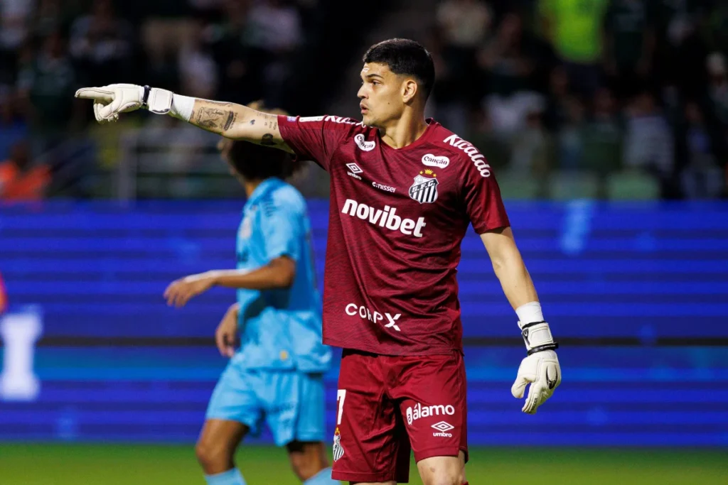 Gabriel Brazão gera polêmica após provocar torcida e comissão do Vasco em São Januário
