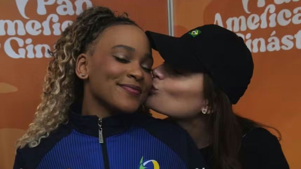 Gisele Paulino reage a investidas de internautas após rumores sobre Rebeca Andrade