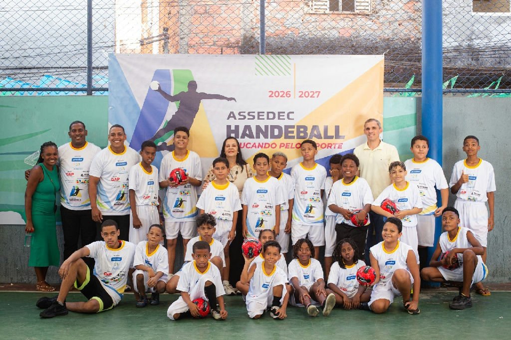 Inscrições abertas para aulas de handebol gratuitas em Salvador